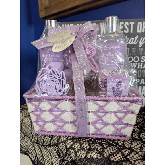 NEW 7 PC Lovery Honey Lavendar Bath Set - Picture 1 of 9